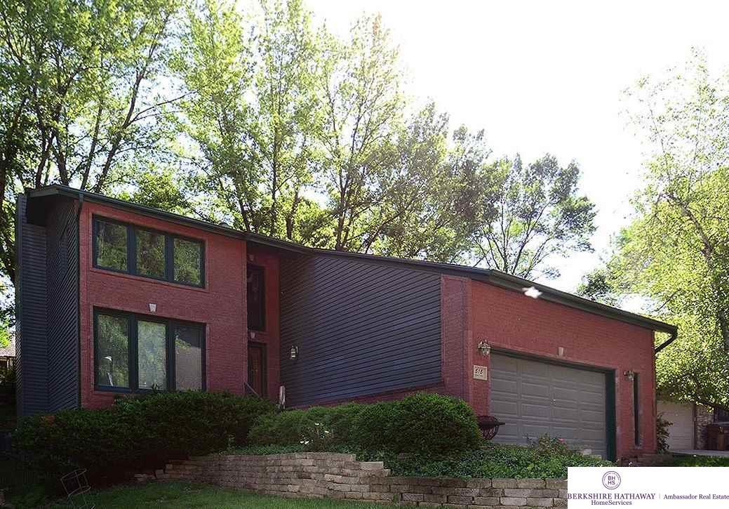 515 Laurel Circle - Photo 1