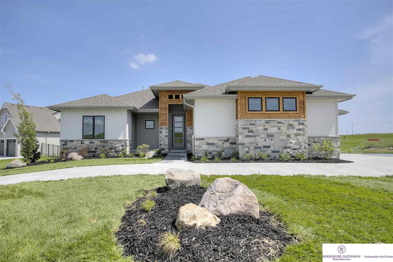 21760 I Street - Photo 1