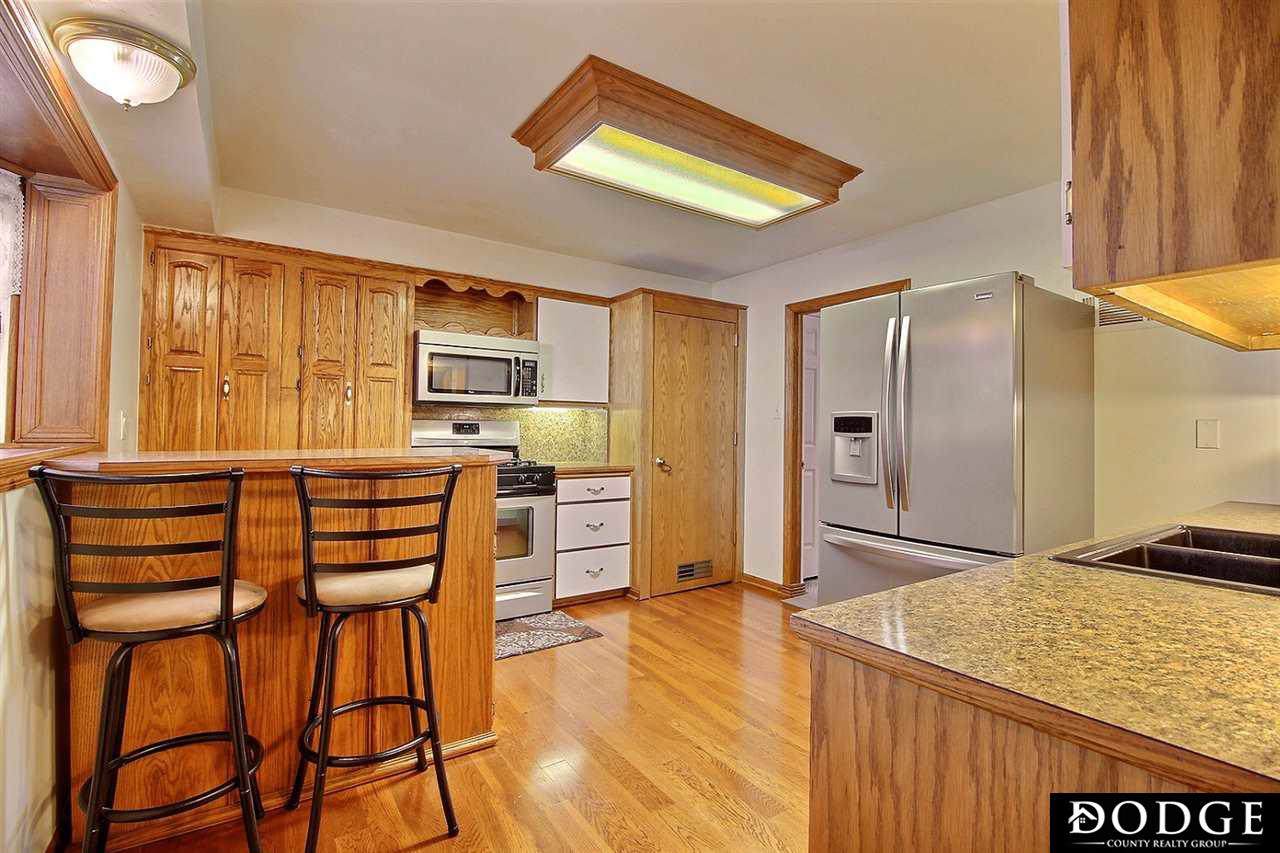 530 Lincoln Avenue - Photo 1