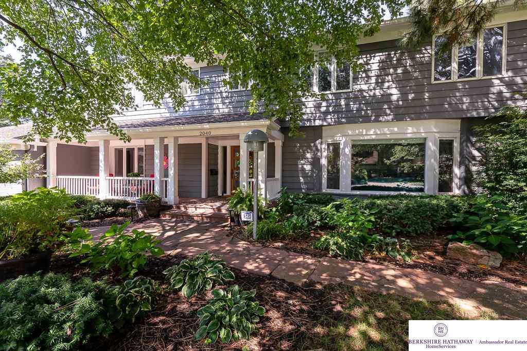 2040 85 Avenue - Photo 1
