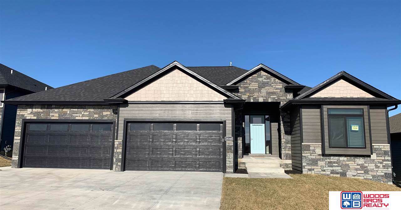 10240 Shoreline Drive - Photo 1