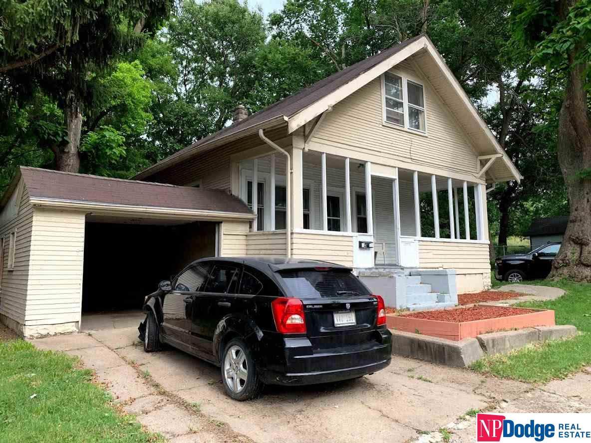 3415 44th Avenue - Photo 1