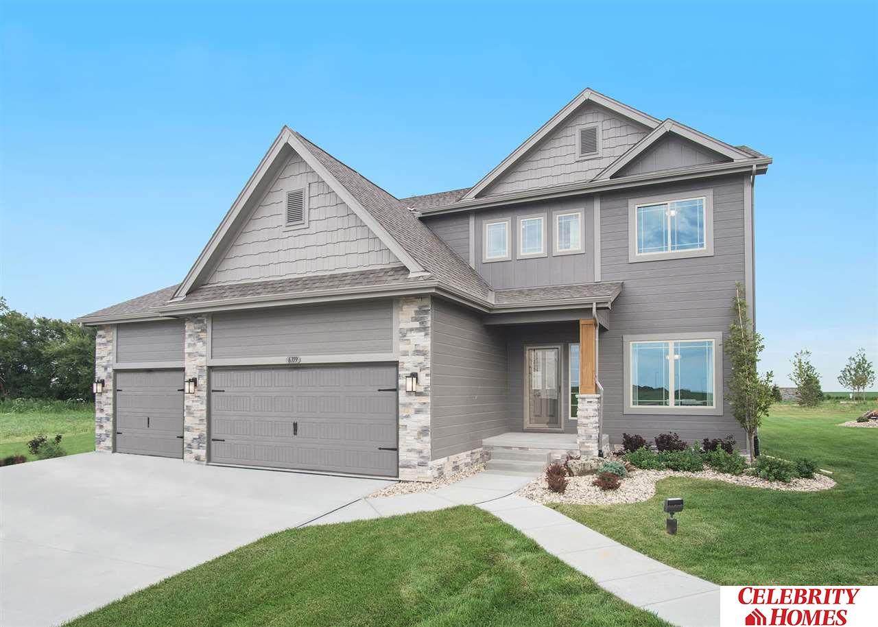 7158 164 Street - Photo 1