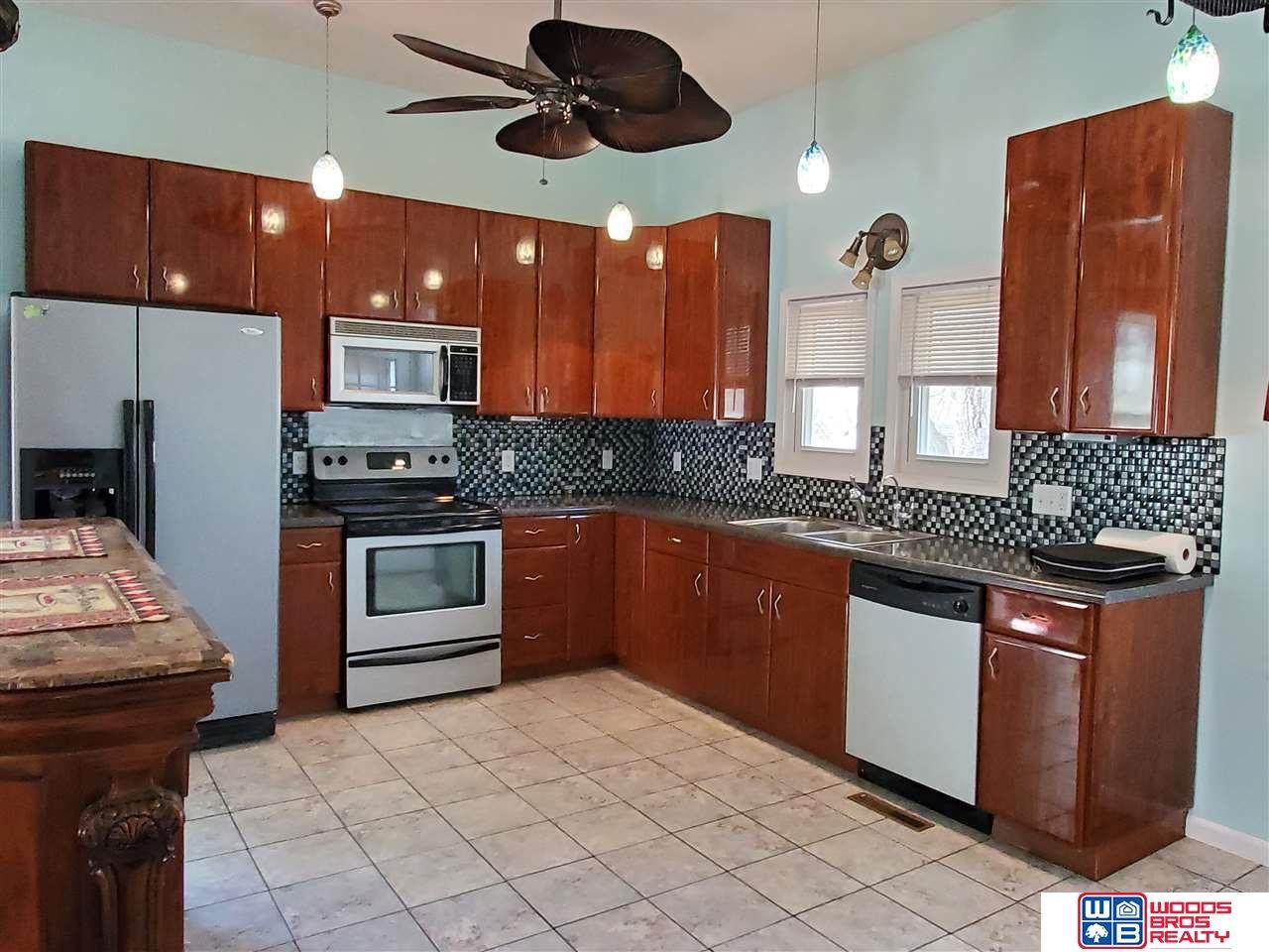116 High Street - Photo 1