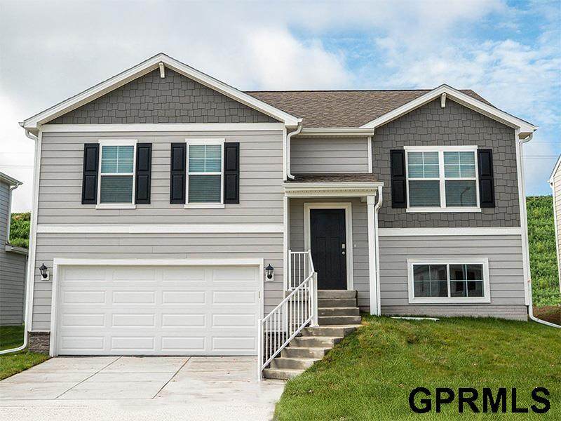 18511 Greenfield Street - Photo 1