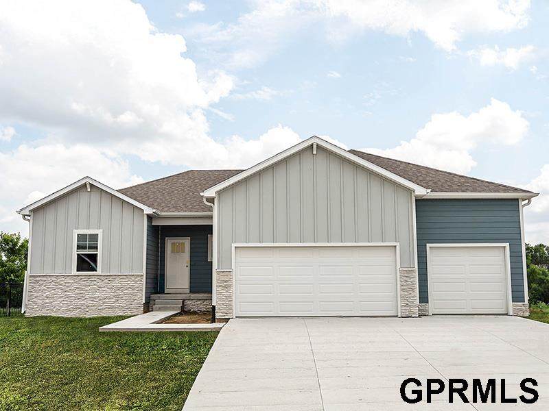 17036 Craig Street - Photo 1