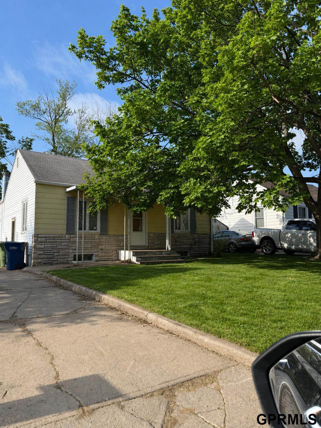 https://bt-photos.global.ssl.fastly.net/omaha/orig_boomver_3_22608773-2.jpg
