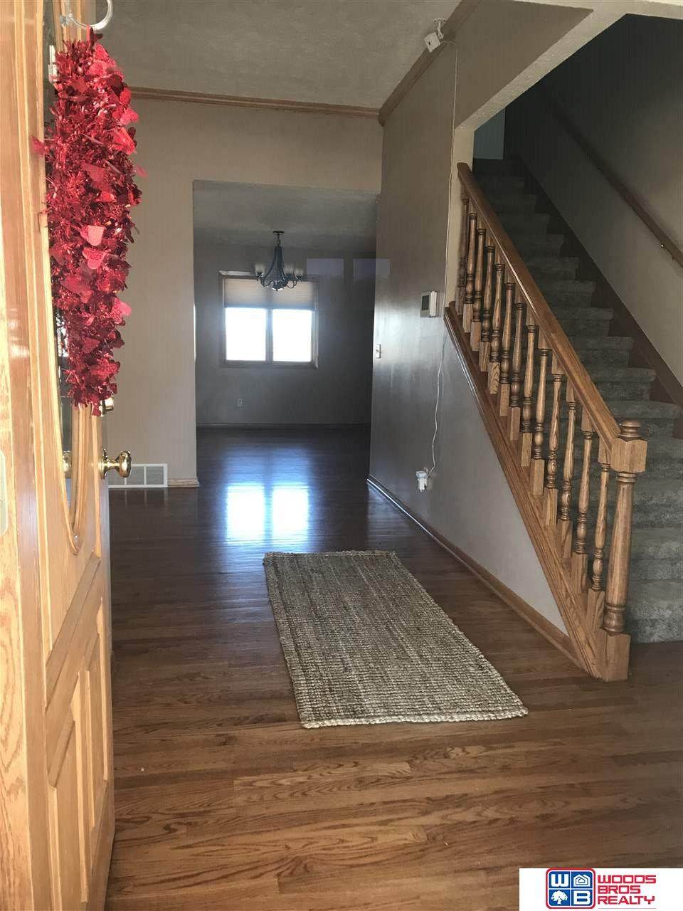 1507 Crestview Avenue - Photo 1