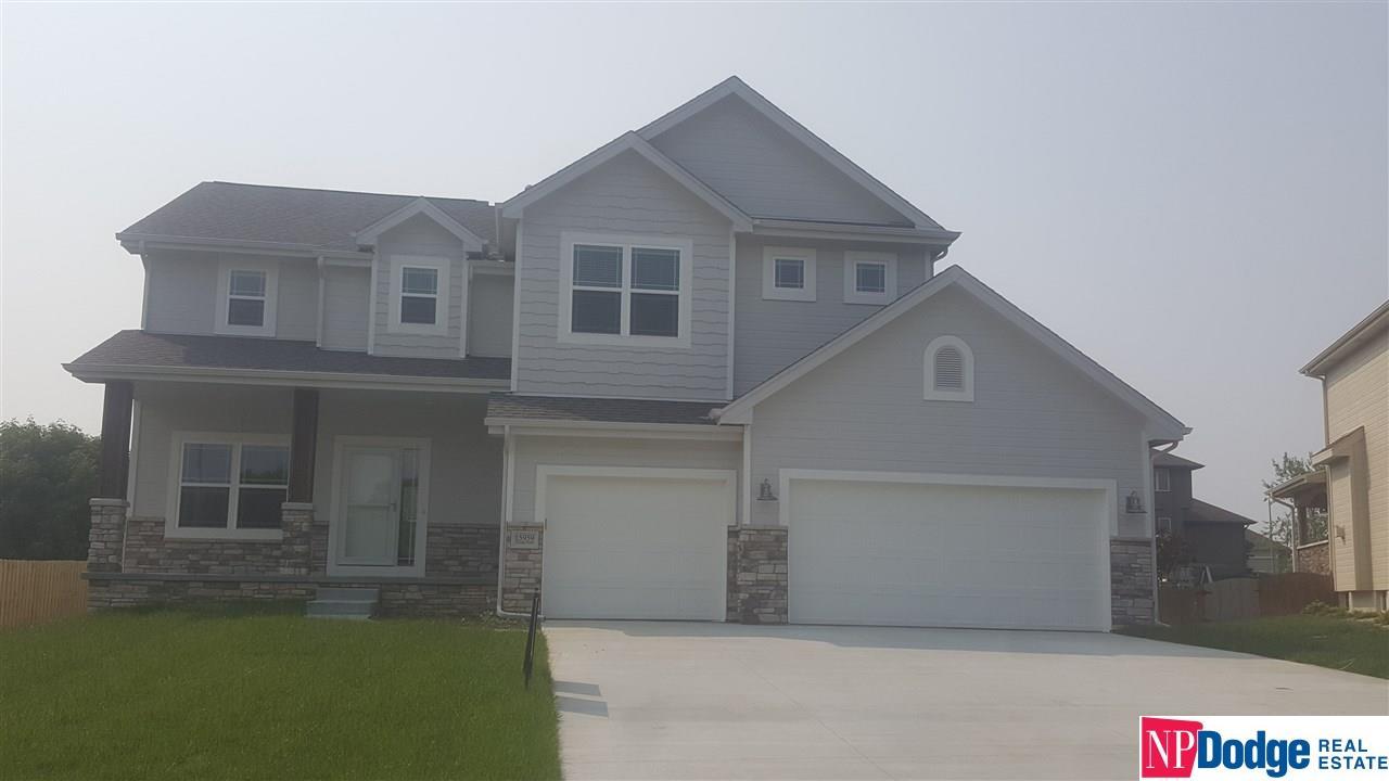 15959 Young Street - Photo 1