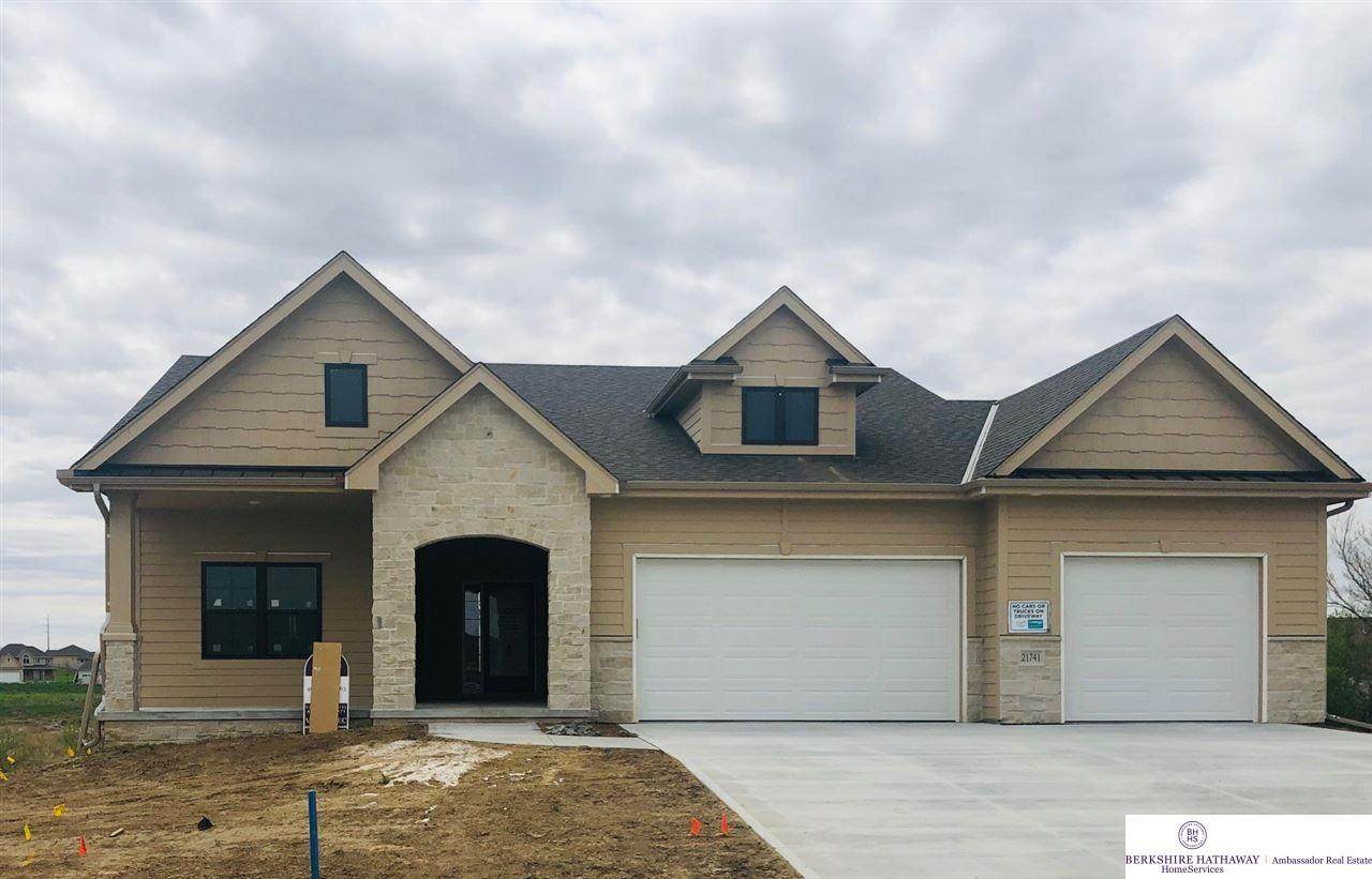 21741 G Street - Photo 1
