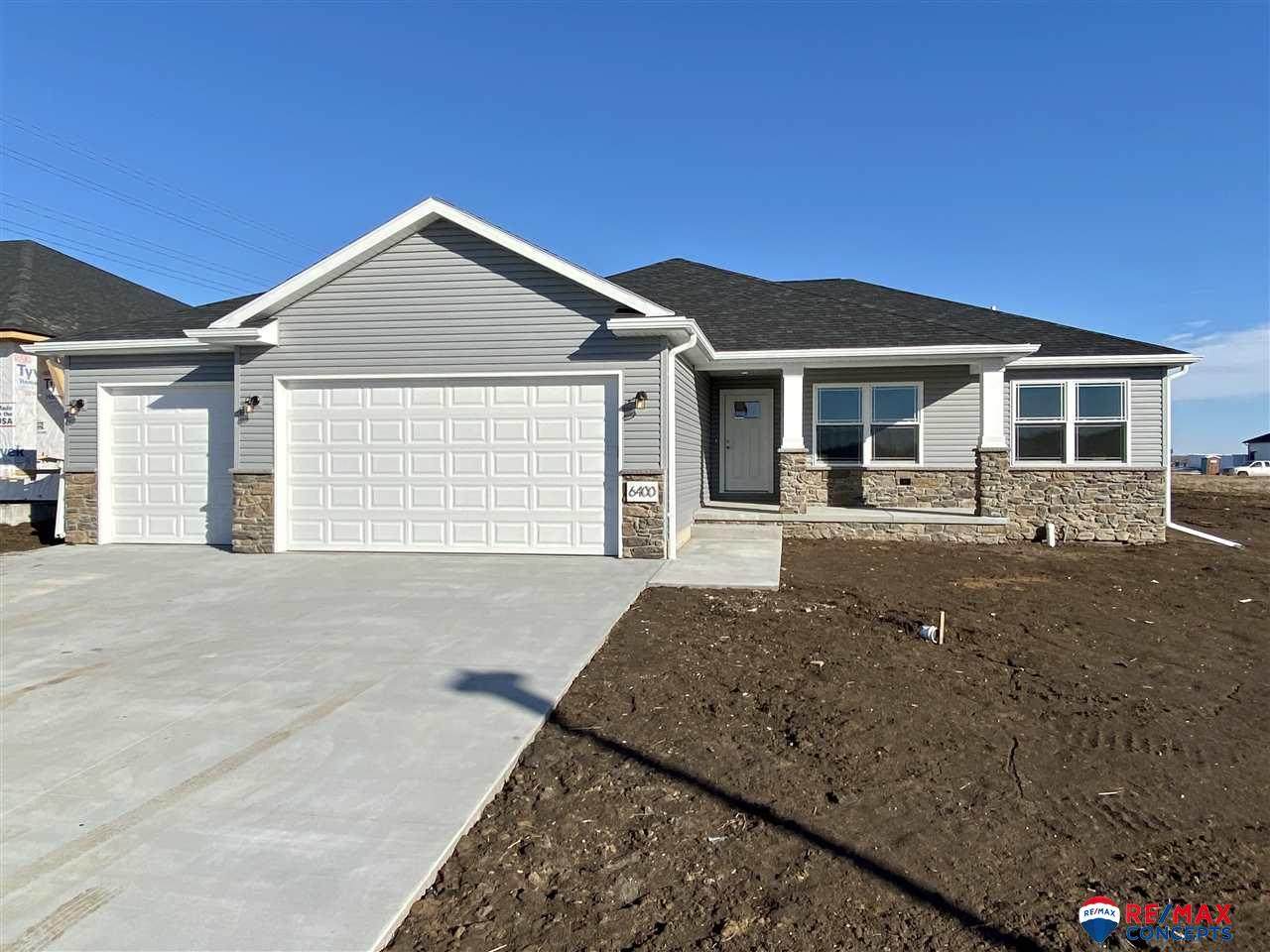 6400 8 Street - Photo 1