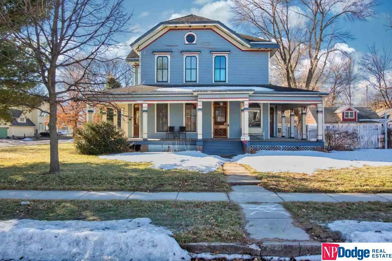 545 5th Street - Photo 1