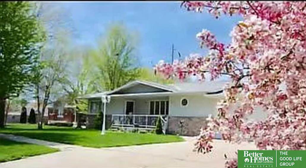 707 Beaver Avenue - Photo 1