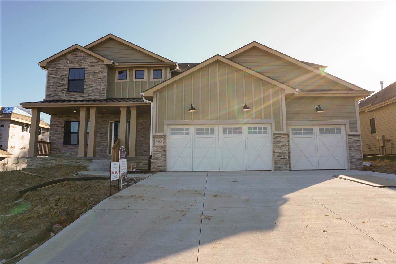 23509 Berry Street - Photo 1