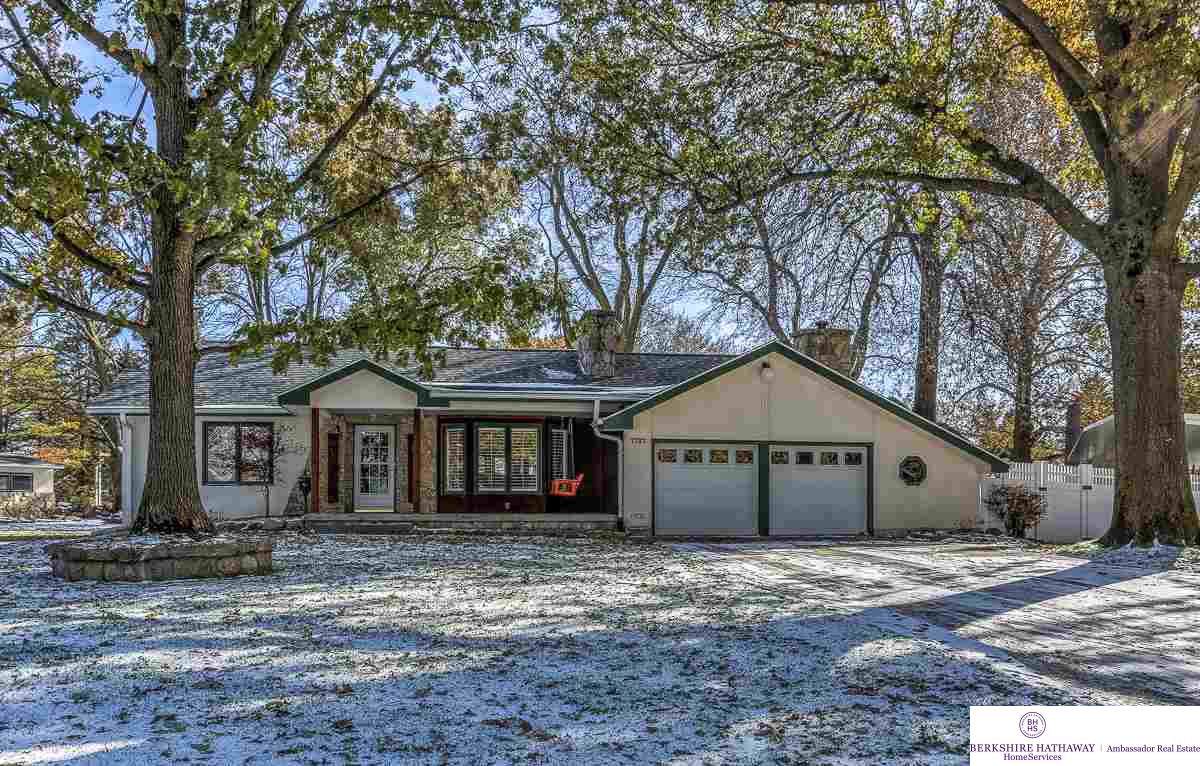 7727 Keystone Drive - Photo 1