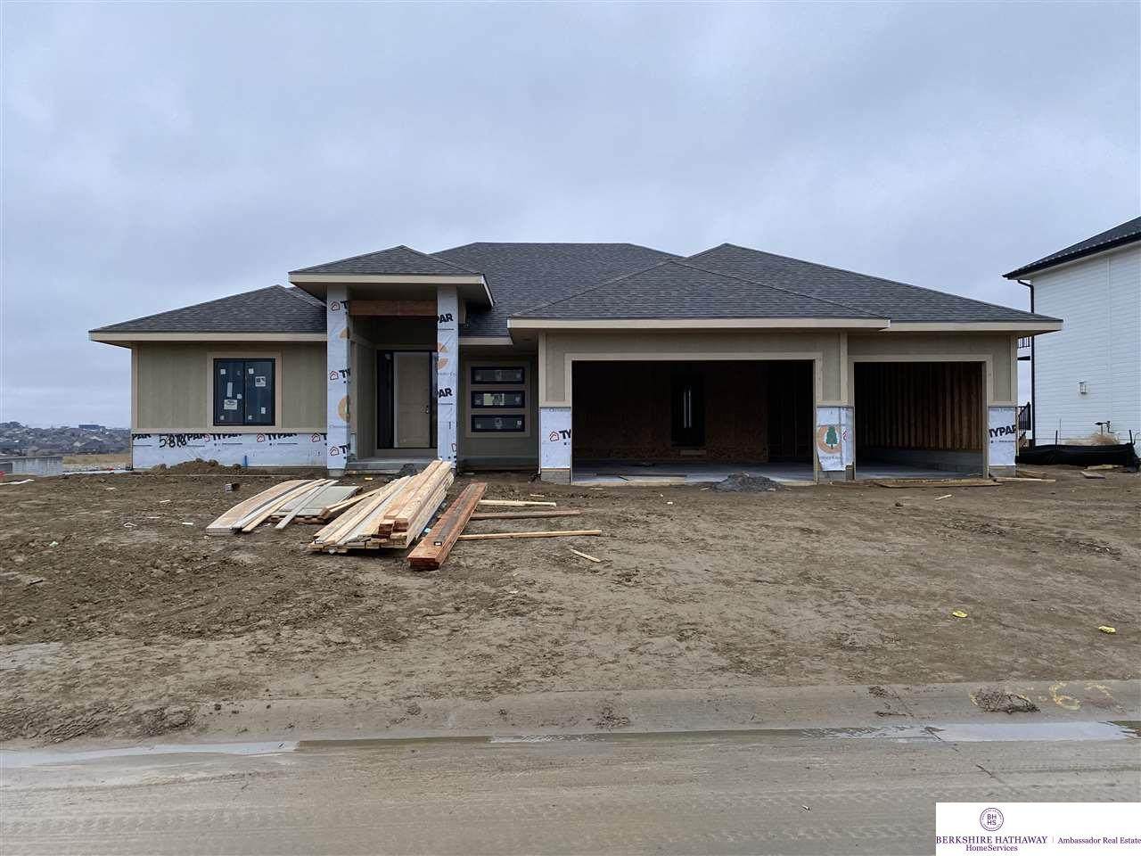 5816 169 Street - Photo 1