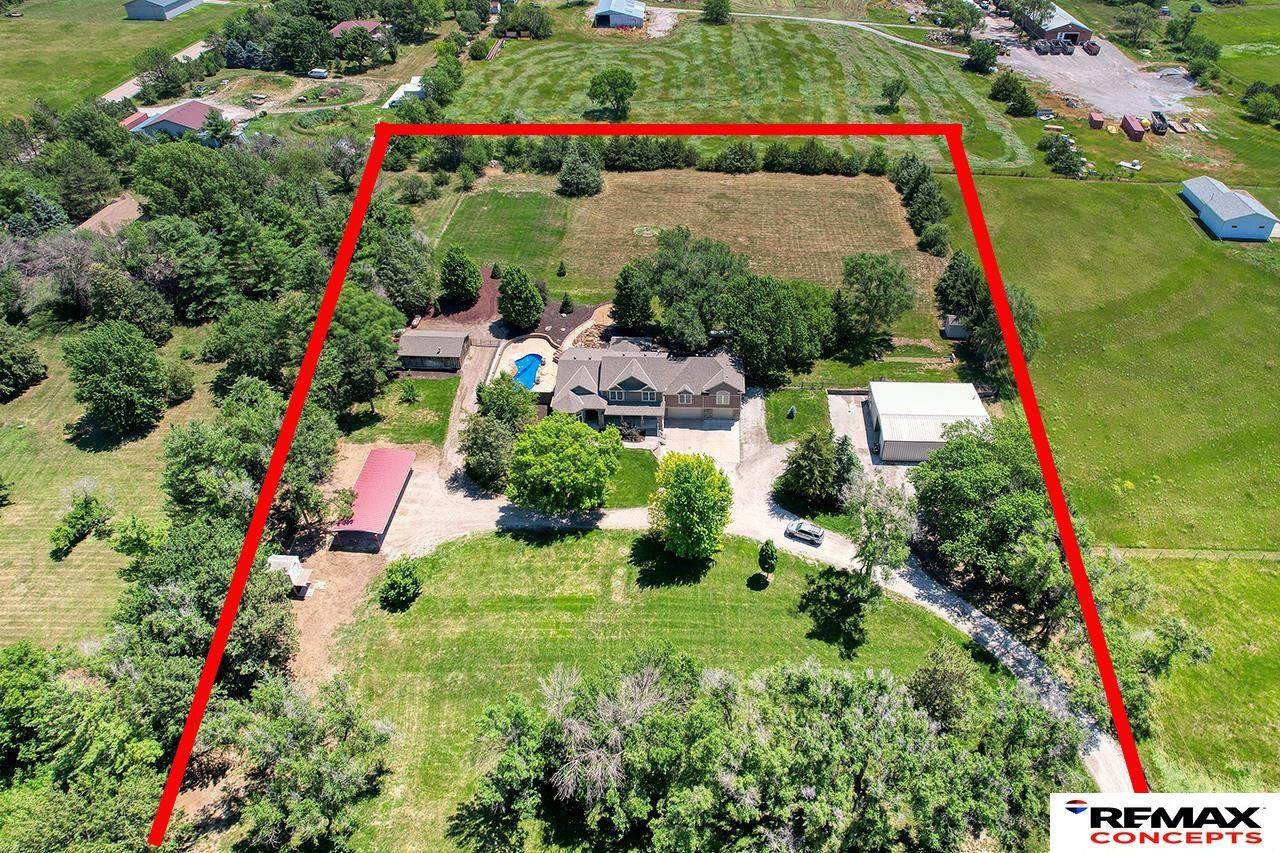 6700 16th Street - Photo 1