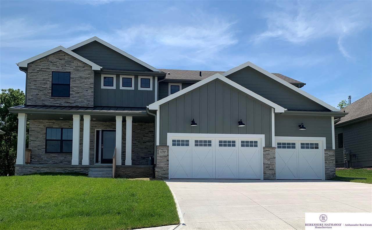 23509 Berry Street - Photo 1