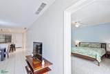  Close To Beach Luxury Two Bedroom Condo - Photo 11