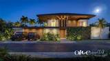  Tropical Modern Residence - Photo 19