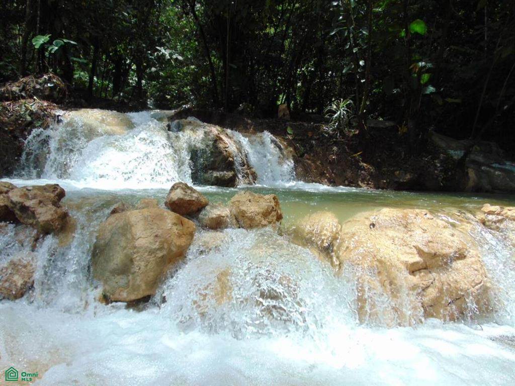  Address Not Published - Photo 1