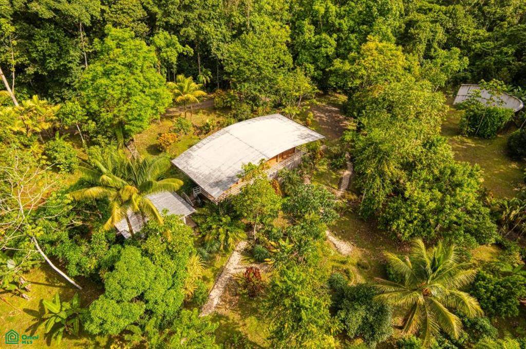  Address Not Published - Photo 1