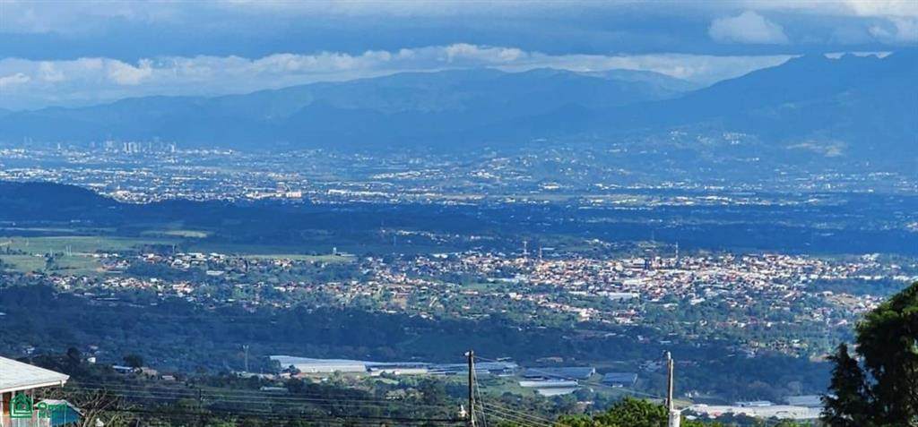  Address Not Published - Photo 1