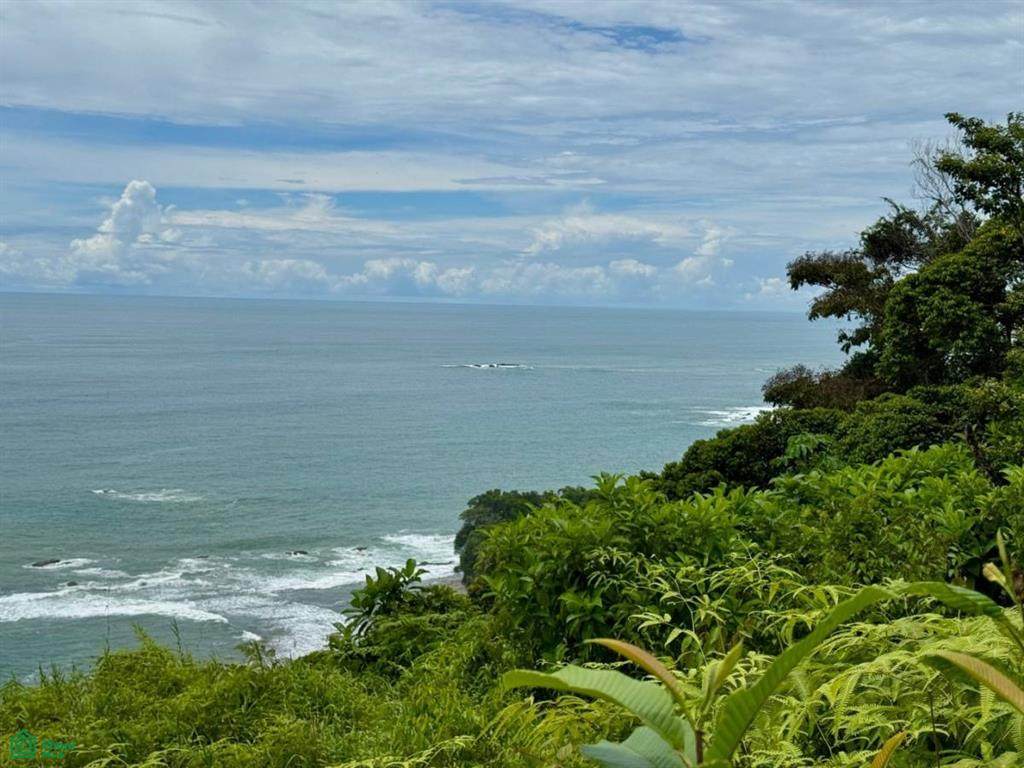  Address Not Published - Photo 1