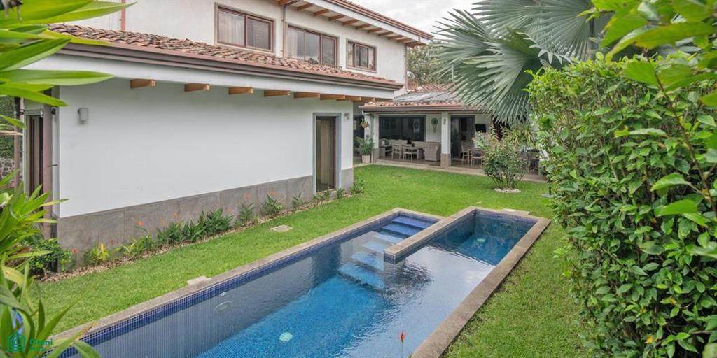  Address Not Published - Photo 1