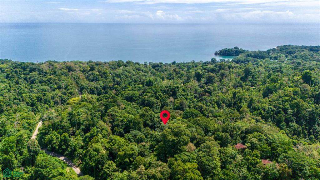  Address Not Published - Photo 1