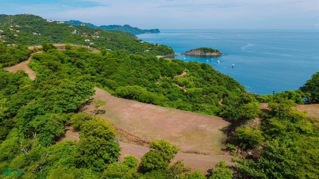  Address Not Published - Photo 1