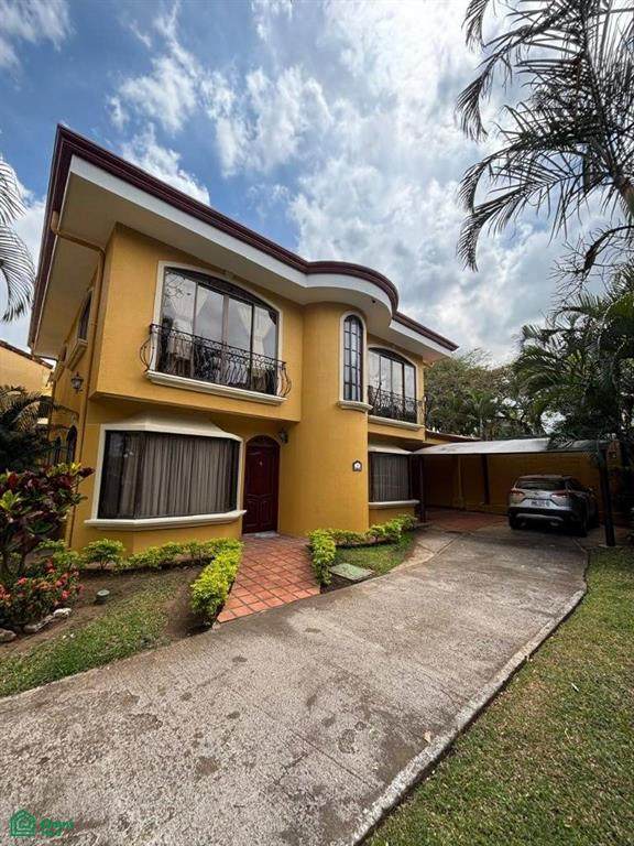  Chico Chaves - Photo 1