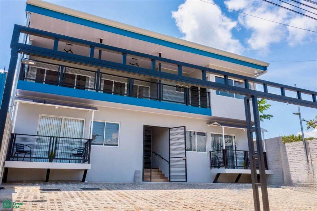  Address Not Published - Photo 1