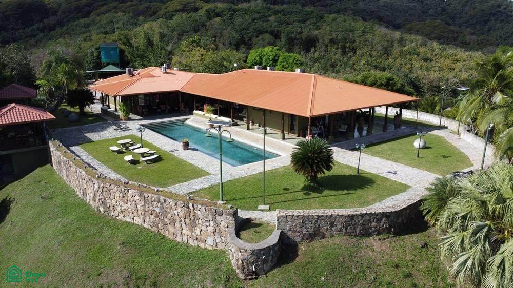  Address Not Published - Photo 1