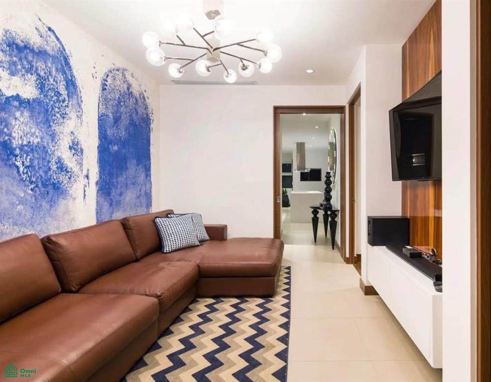  Exclusive Penthouse in Distrito 4 - Photo 1