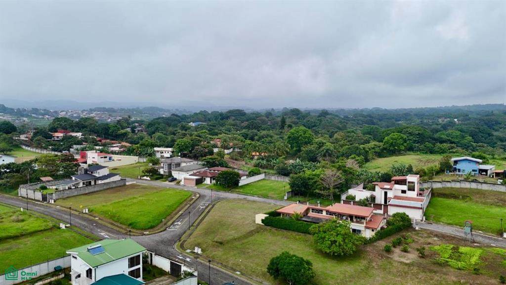  Address Not Published - Photo 1