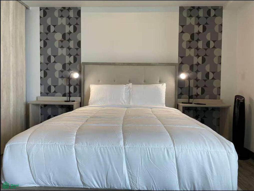  Address Not Published - Photo 1