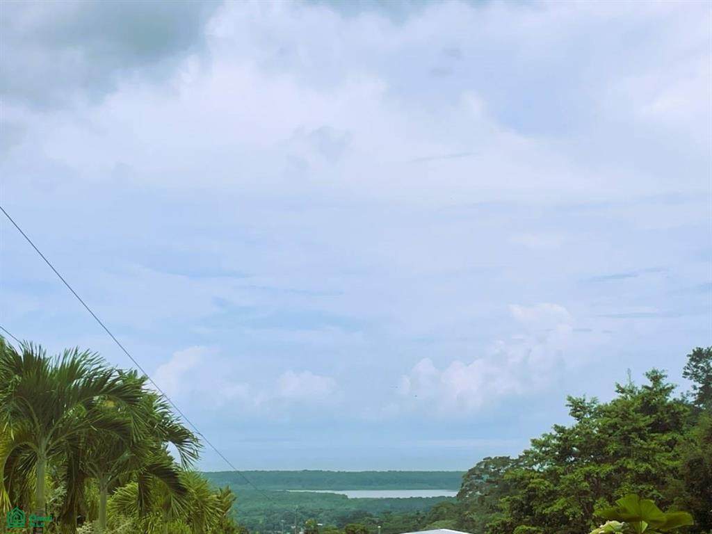  Address Not Published - Photo 1