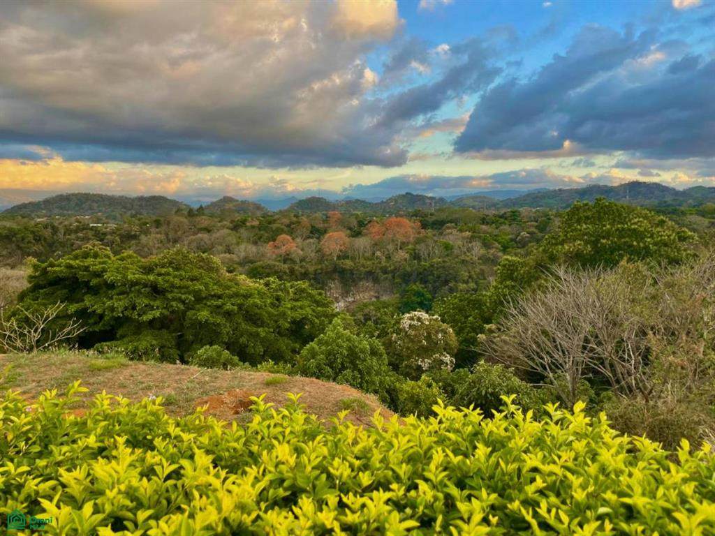  Address Not Published - Photo 1