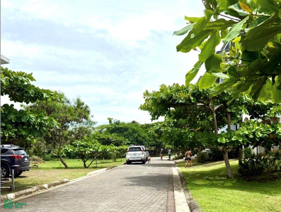 https://bt-photos.global.ssl.fastly.net/omni/orig_boomver_1_CR26004281M-2.jpg
