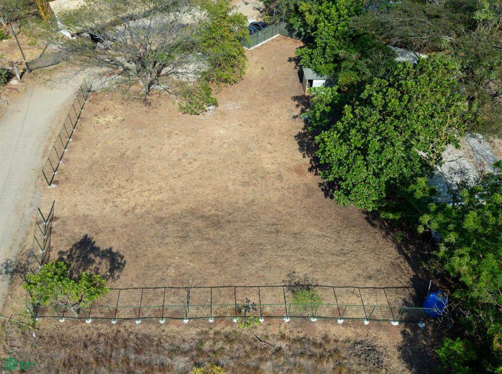  Lot in Playa Grande, With Water & Plans. - Photo 1