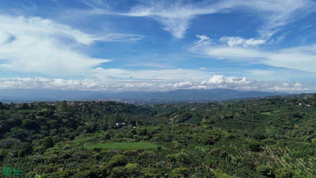  San Isidro, La Asada - Photo 1