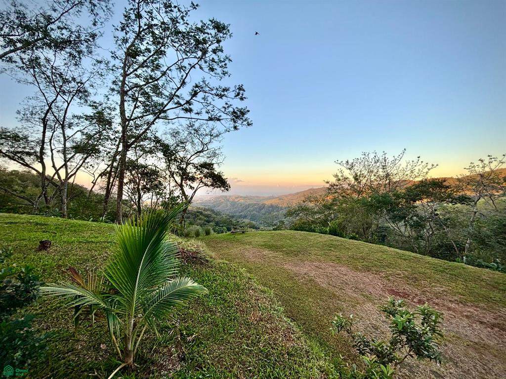 Nada Finca Naranjalito - Photo 1