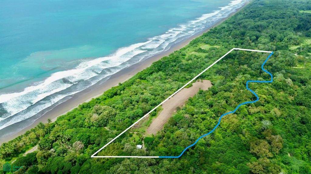  Address Not Published - Photo 1