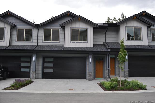 #7 2405 Tallus Green Crescent, - Photo 1