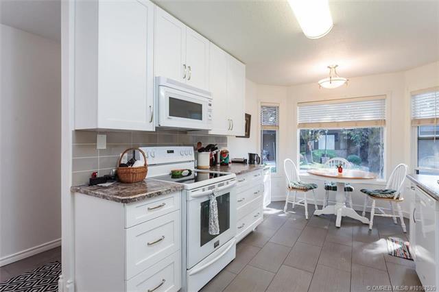 #122 1995 Burtch Road, - Photo 1