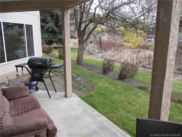 #104 265 Snowsell Street, - Photo 1