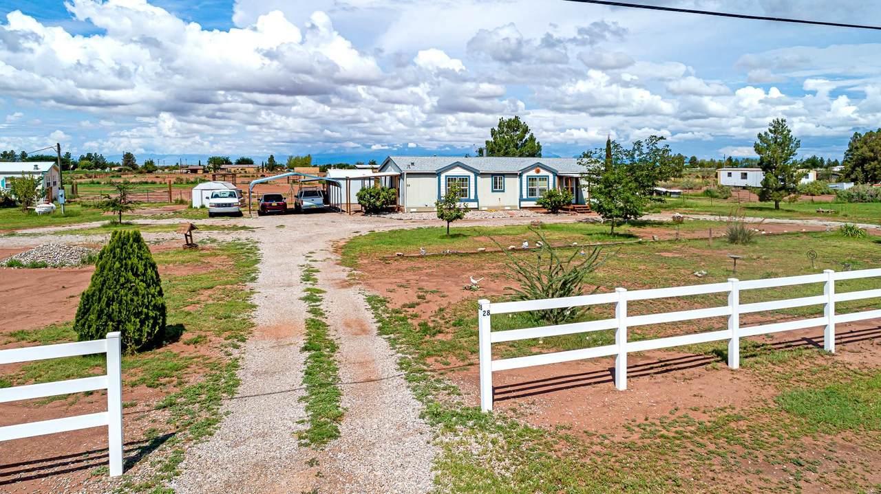 28 Jim Day Ln - Photo 1