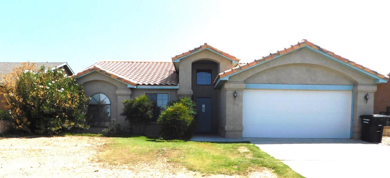 1305 Galway Dr - Photo 1