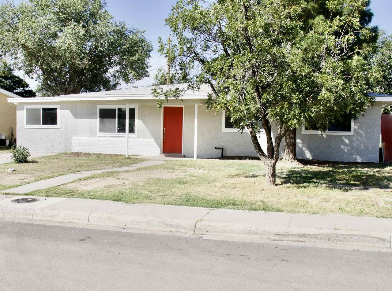 2407 Princeton Av - Photo 1